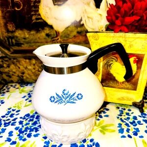 Vintage like new Corning Ware Tea Pot with original care booklet